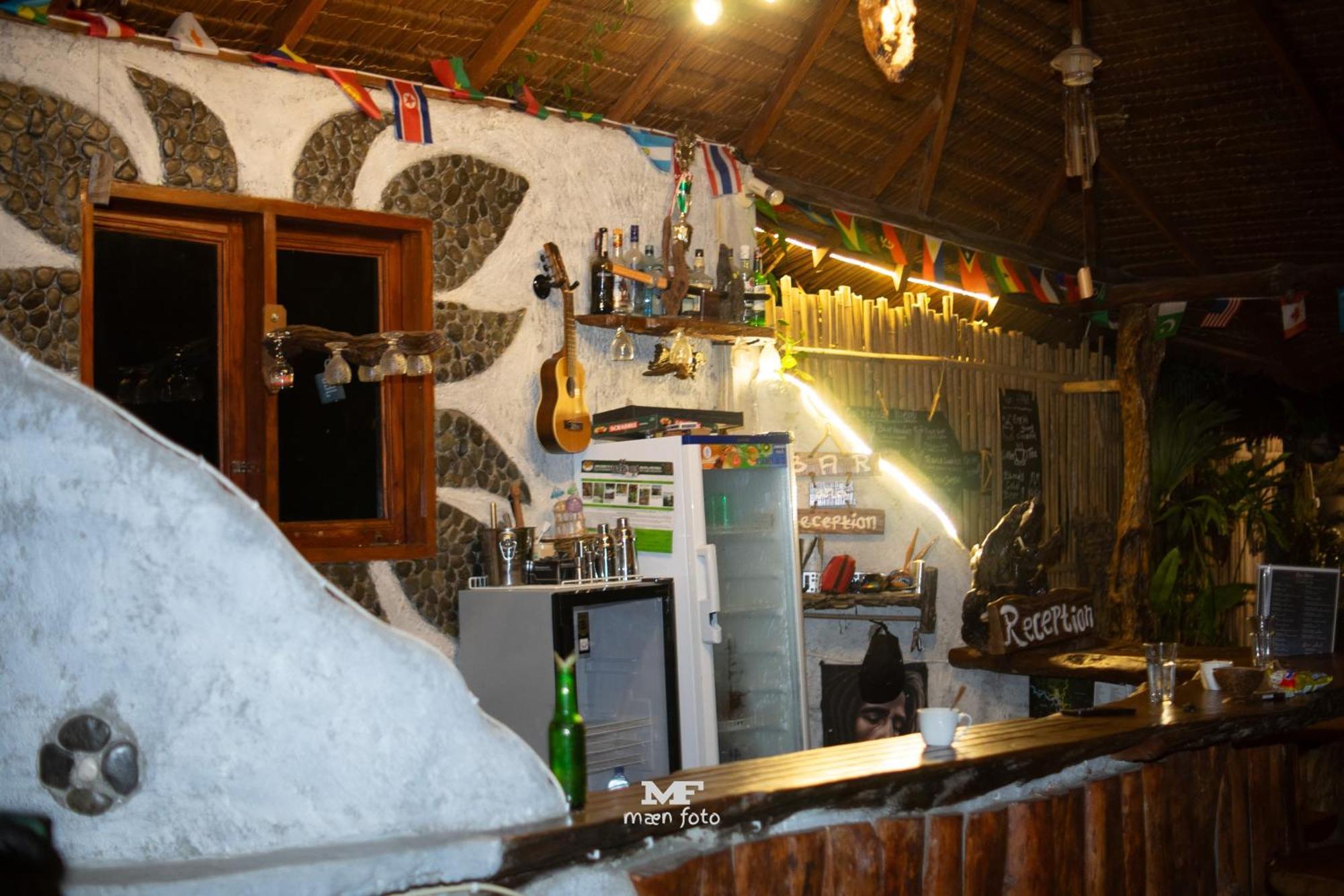 Eco Trekking Lodge, Bar & Jungle Tour'S Bukit Lawang Eksteriør billede