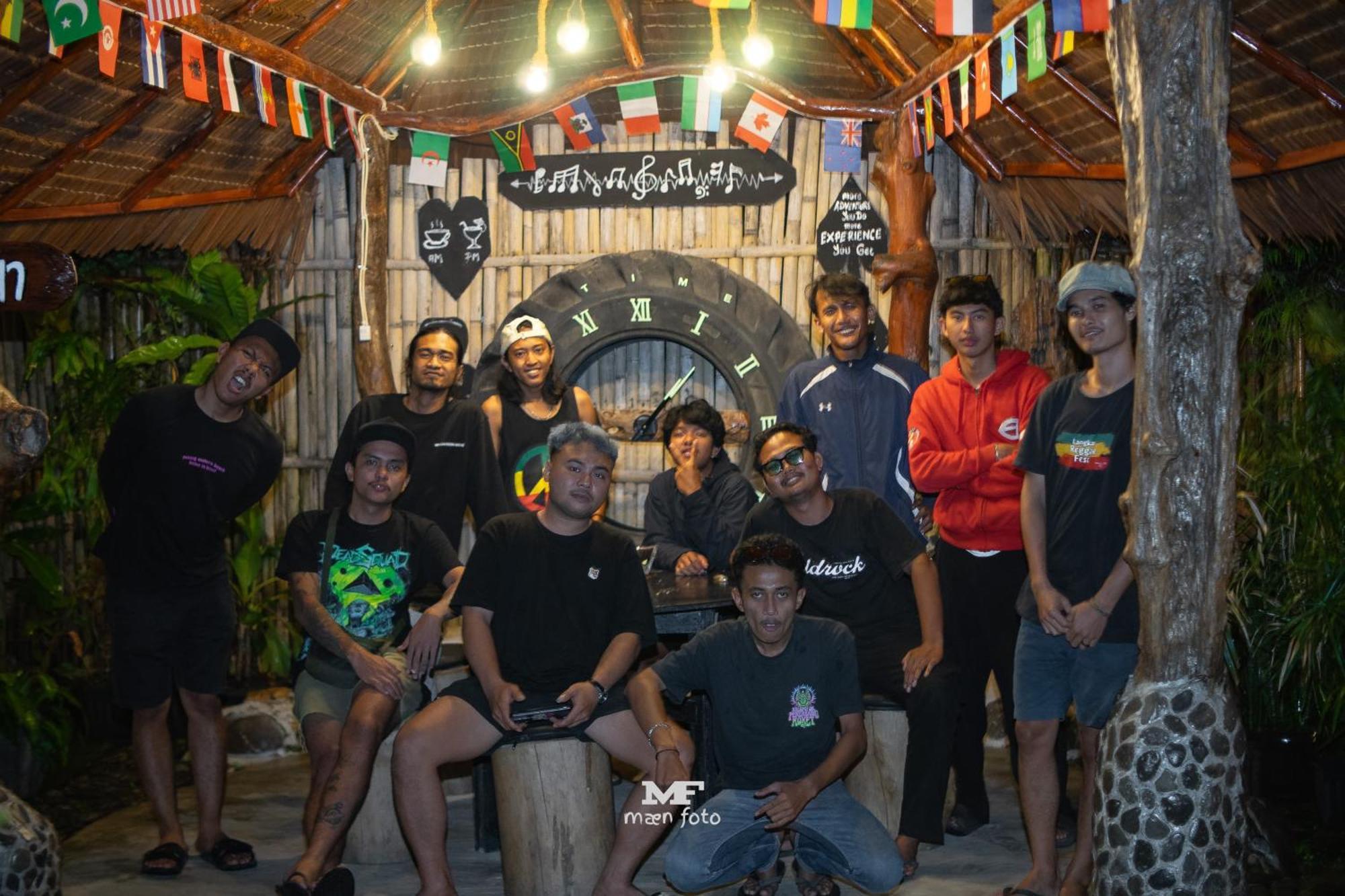 Eco Trekking Lodge, Bar & Jungle Tour'S Bukit Lawang Eksteriør billede