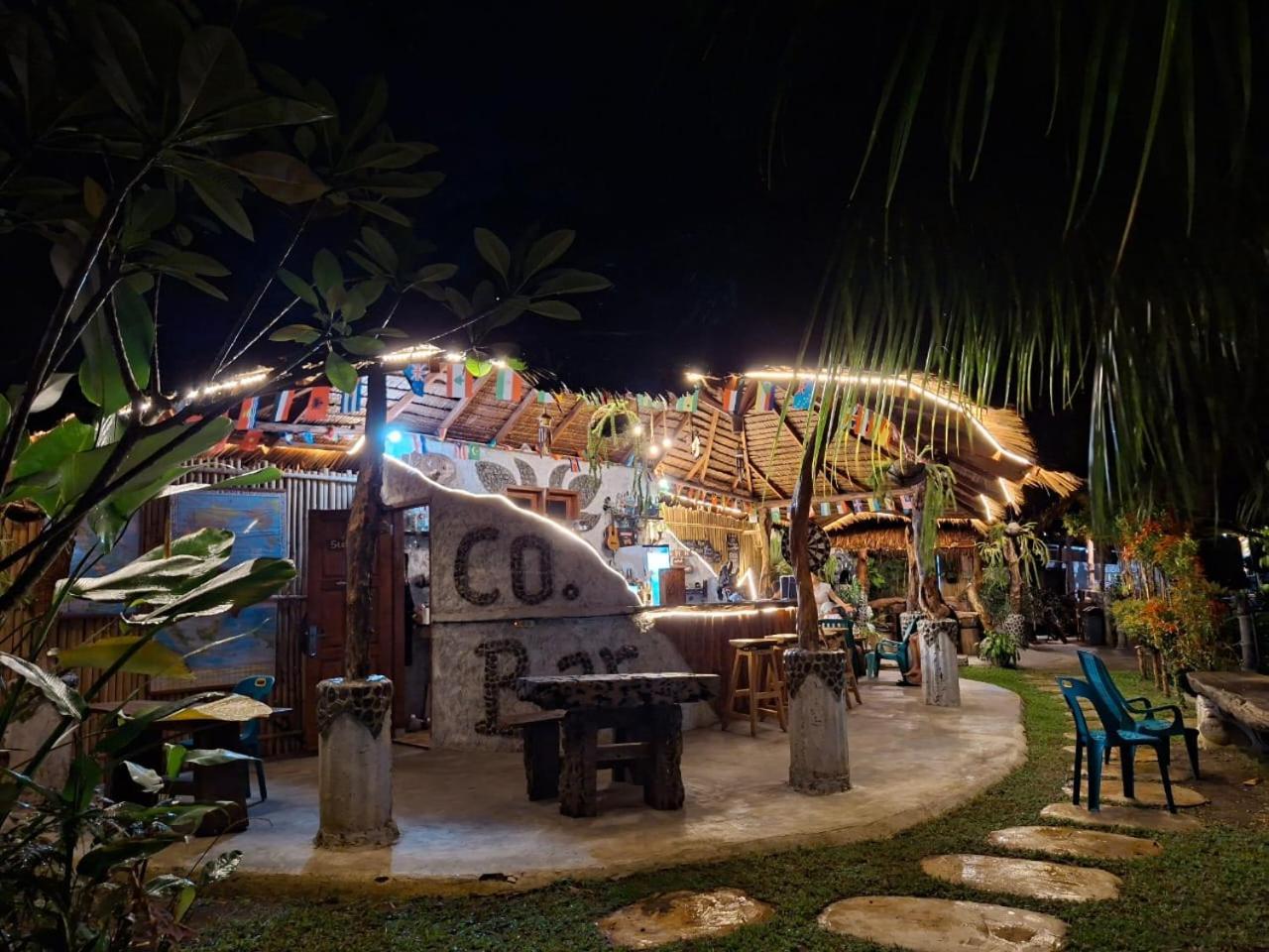 Eco Trekking Lodge, Bar & Jungle Tour'S Bukit Lawang Eksteriør billede